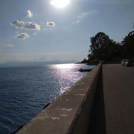 Apartment By The Sea Loutraki (Corinthia)
